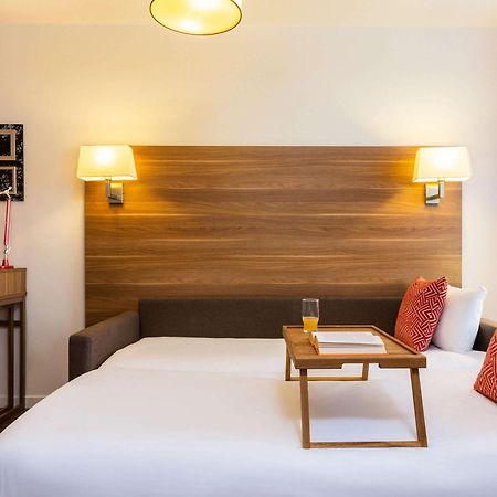 Aparthotel Adagio La Defense Курбевуа Экстерьер фото