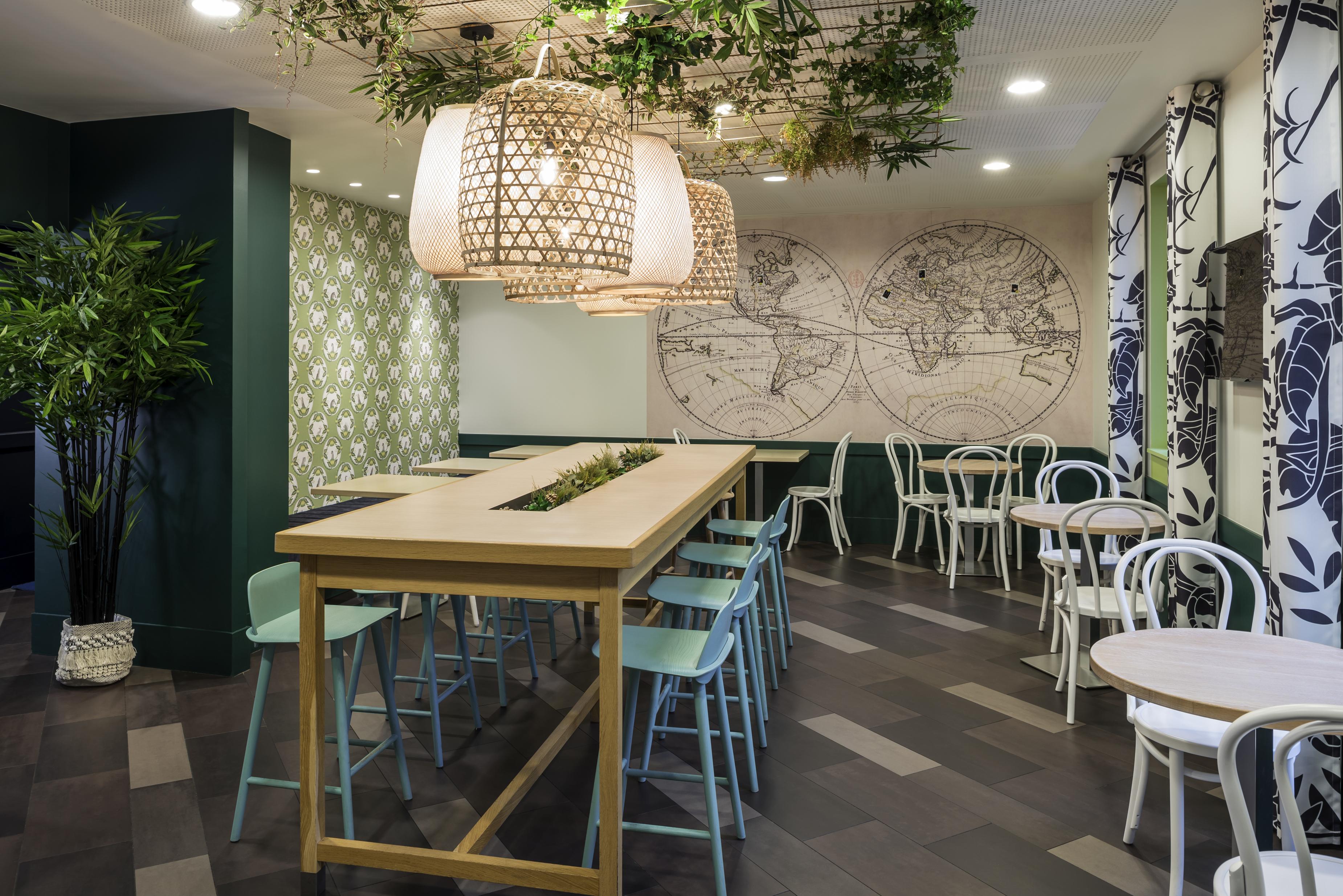 Aparthotel Adagio La Defense Курбевуа Экстерьер фото